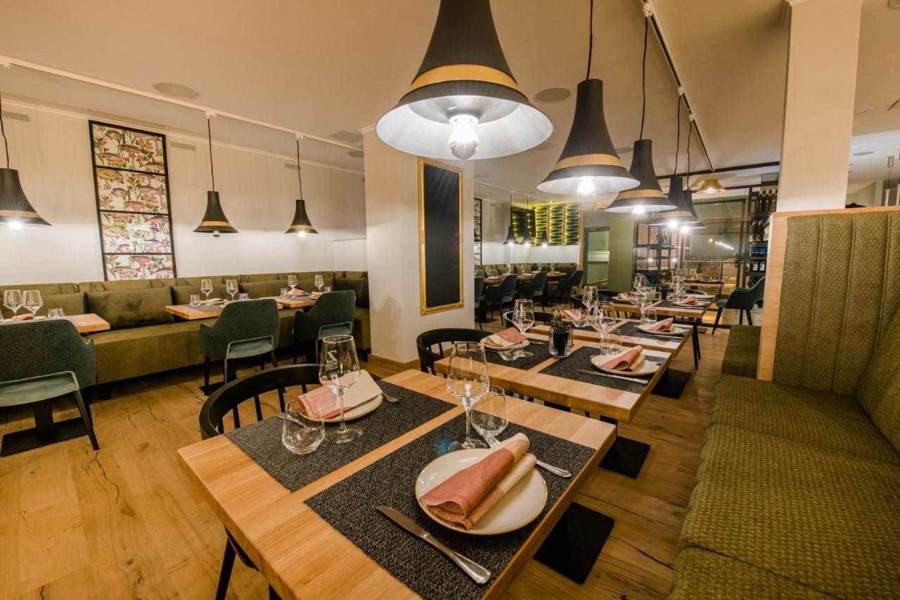 Weinhotel Freylich Zahn Freyburg Exteriör bild